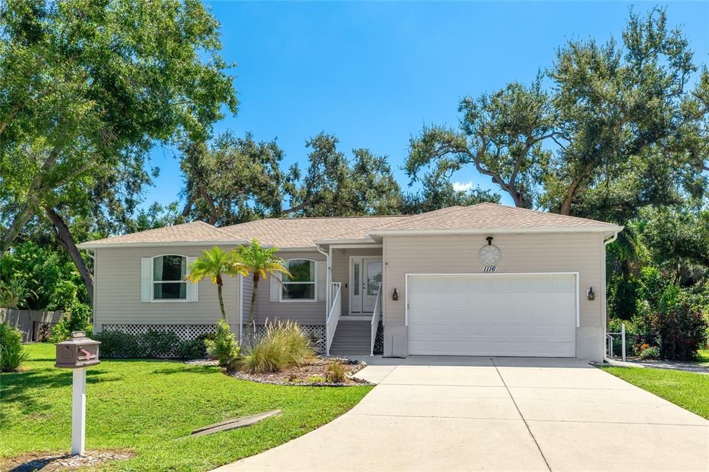 Недавно продано: $375,000 (3 спален, 2 ванн, 1352 Квадратных фут)