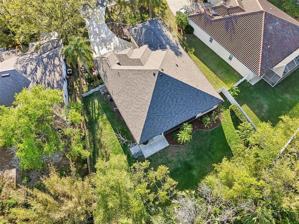 合同活跃: $520,000 (3 贝兹, 3 浴室, 2412 平方英尺)