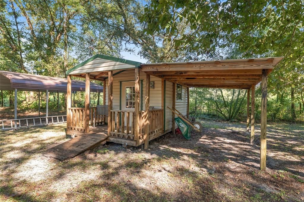 На продажу: $275,000 (3 спален, 2 ванн, 1248 Квадратных фут)