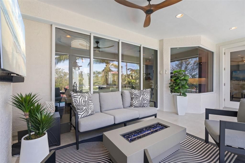 En Venta: $2,850,000 (3 camas, 4 baños, 3267 Pies cuadrados)