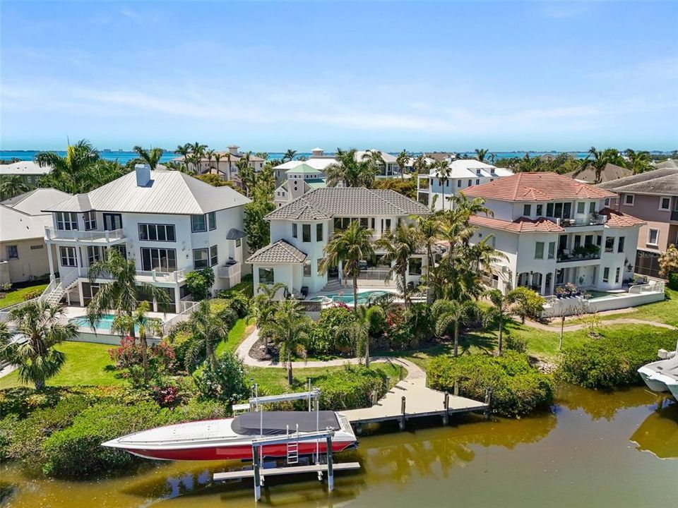 En Venta: $2,850,000 (3 camas, 4 baños, 3267 Pies cuadrados)