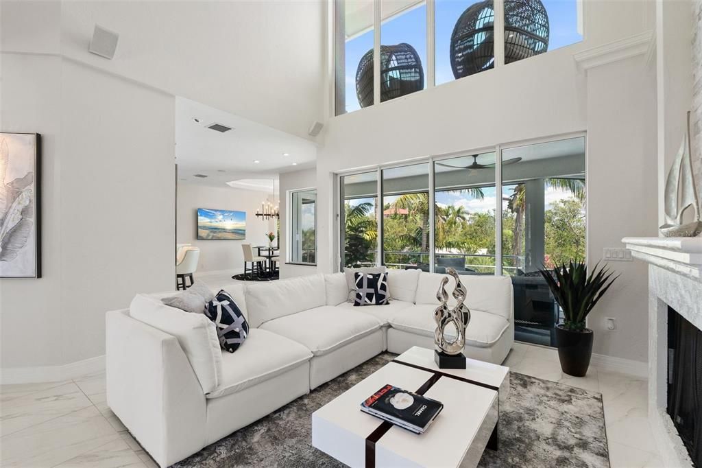 En Venta: $2,850,000 (3 camas, 4 baños, 3267 Pies cuadrados)