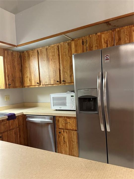 For Sale: $195,000 (2 beds, 2 baths, 1404 Square Feet)