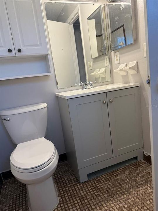 For Sale: $195,000 (2 beds, 2 baths, 1404 Square Feet)