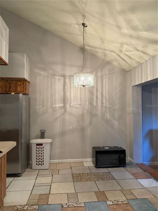 For Sale: $195,000 (2 beds, 2 baths, 1404 Square Feet)