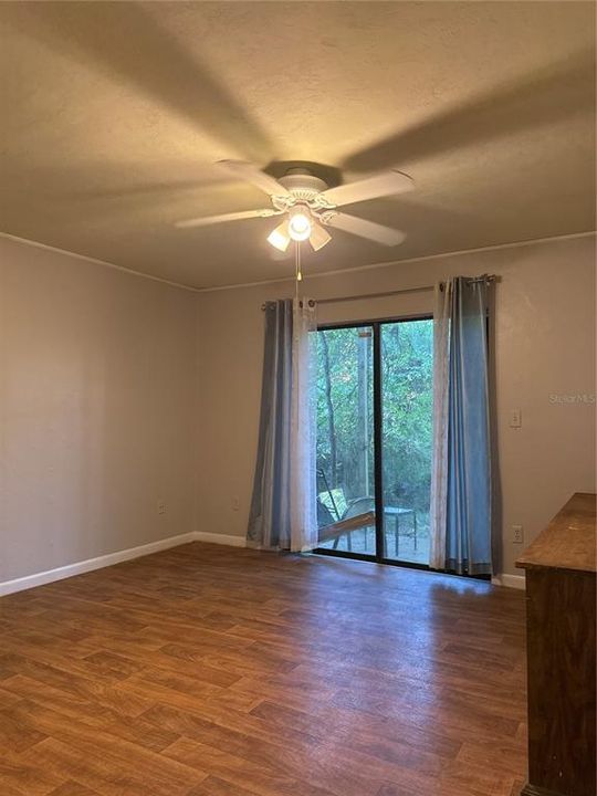 For Sale: $195,000 (2 beds, 2 baths, 1404 Square Feet)