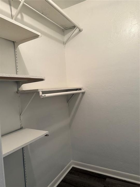 For Sale: $195,000 (2 beds, 2 baths, 1404 Square Feet)