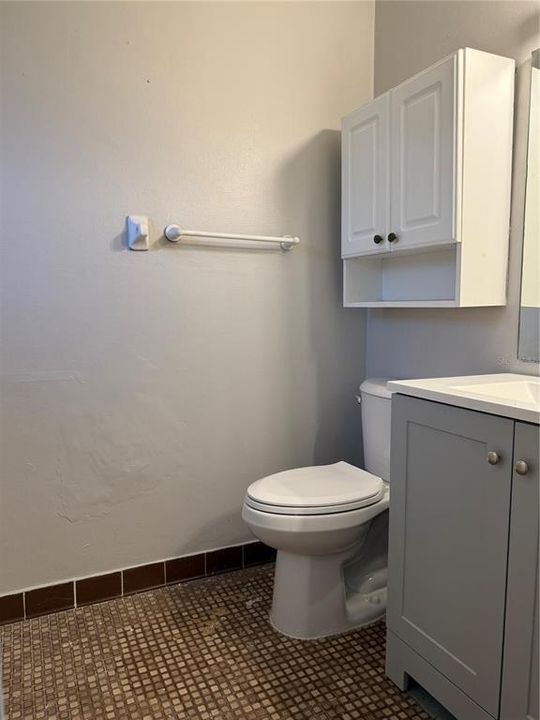 For Sale: $195,000 (2 beds, 2 baths, 1404 Square Feet)