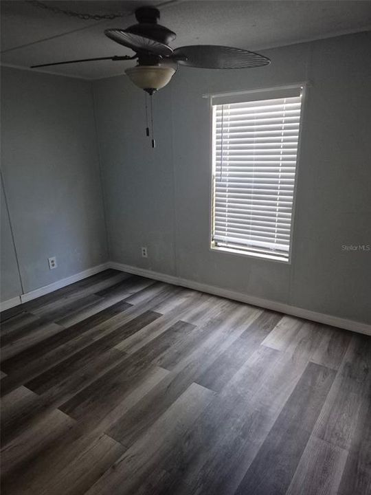 En Venta: $185,000 (3 camas, 2 baños, 1056 Pies cuadrados)