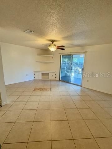 For Sale: $269,500 (3 beds, 1 baths, 1071 Square Feet)