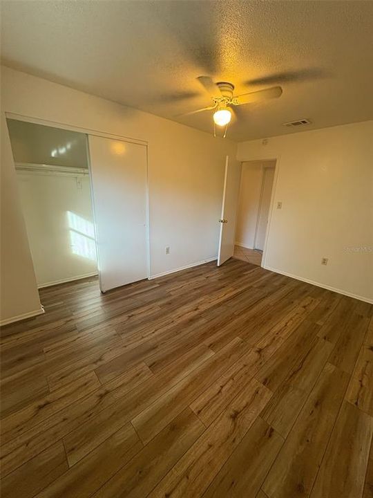 For Sale: $269,500 (3 beds, 1 baths, 1071 Square Feet)