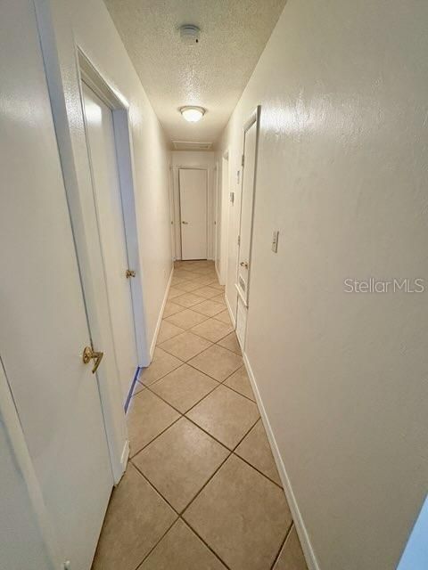 For Sale: $269,500 (3 beds, 1 baths, 1071 Square Feet)