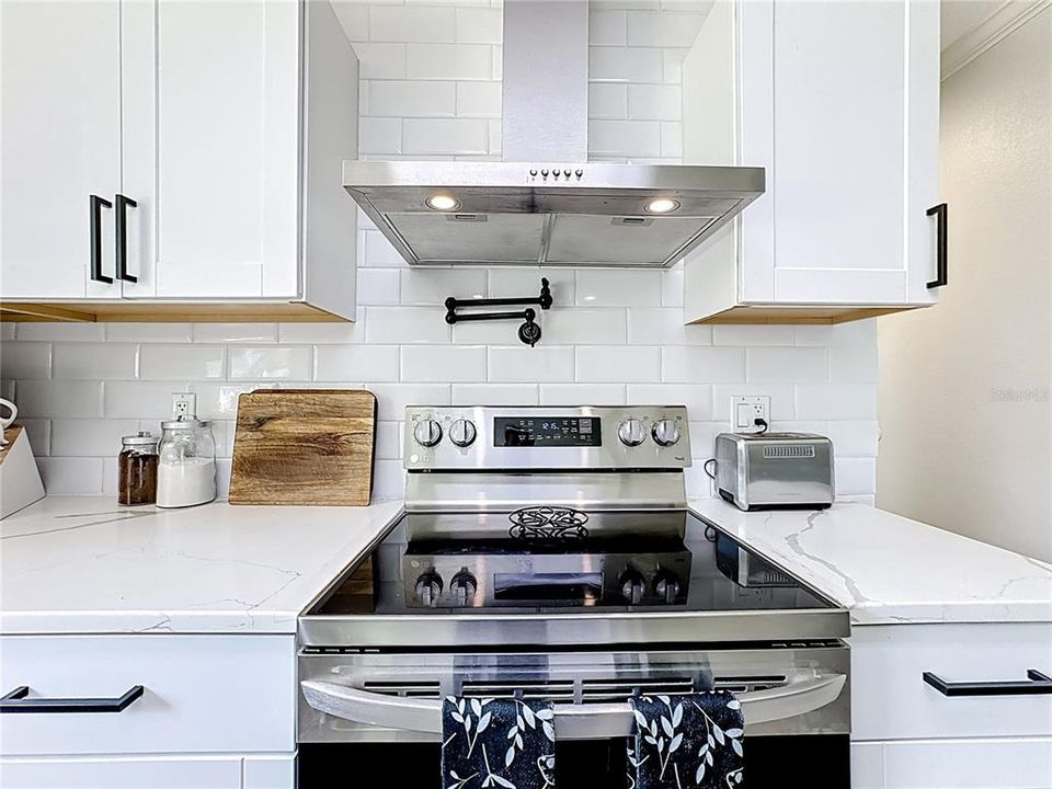 На продажу: $510,000 (5 спален, 2 ванн, 1954 Квадратных фут)