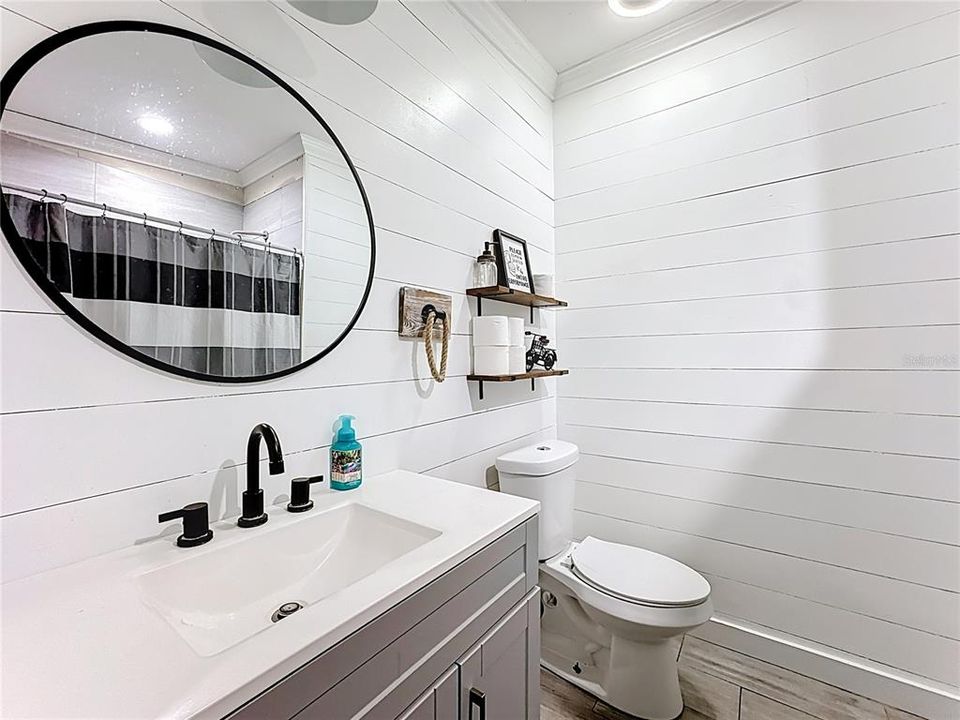 На продажу: $510,000 (5 спален, 2 ванн, 1954 Квадратных фут)