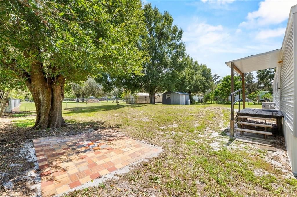 For Sale: $132,200 (3 beds, 2 baths, 924 Square Feet)