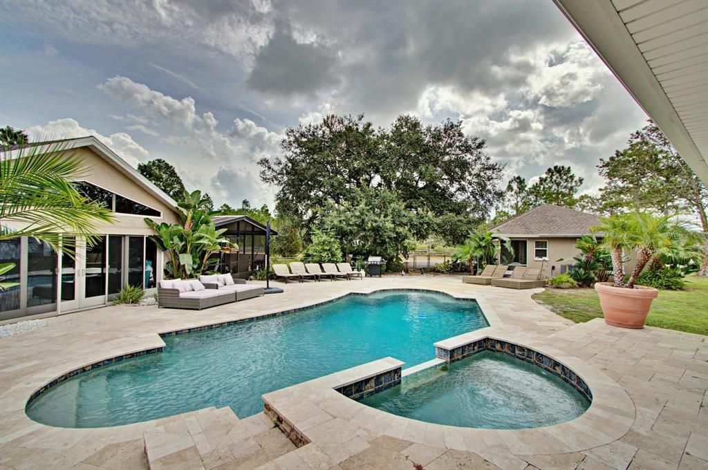 Active With Contract: $1,250,000 (7 beds, 4 baths, 3058 Square Feet)