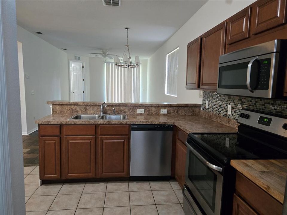 En Venta: $159,000 (2 camas, 2 baños, 981 Pies cuadrados)