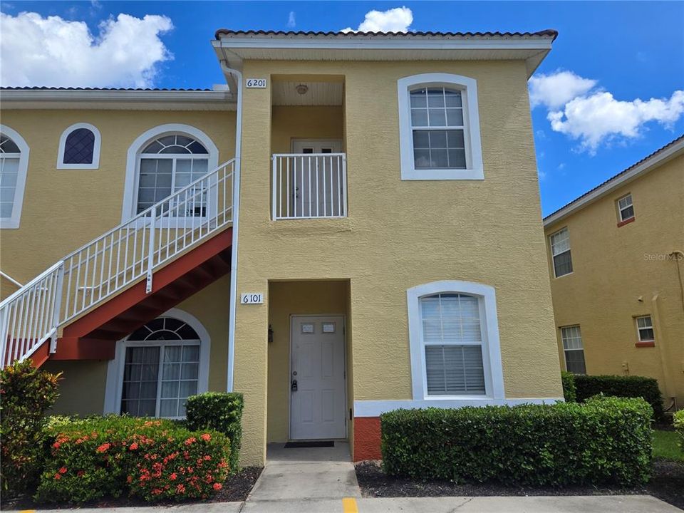 En Venta: $159,000 (2 camas, 2 baños, 981 Pies cuadrados)