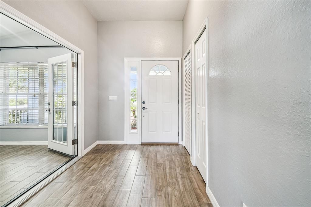 En Venta: $370,000 (3 camas, 2 baños, 1540 Pies cuadrados)