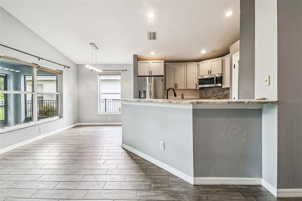 En Venta: $370,000 (3 camas, 2 baños, 1540 Pies cuadrados)