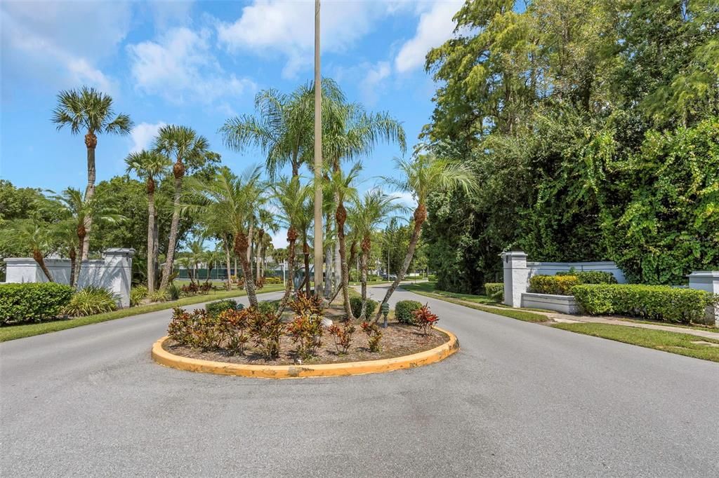 待售: $164,000 (2 贝兹, 2 浴室, 979 平方英尺)