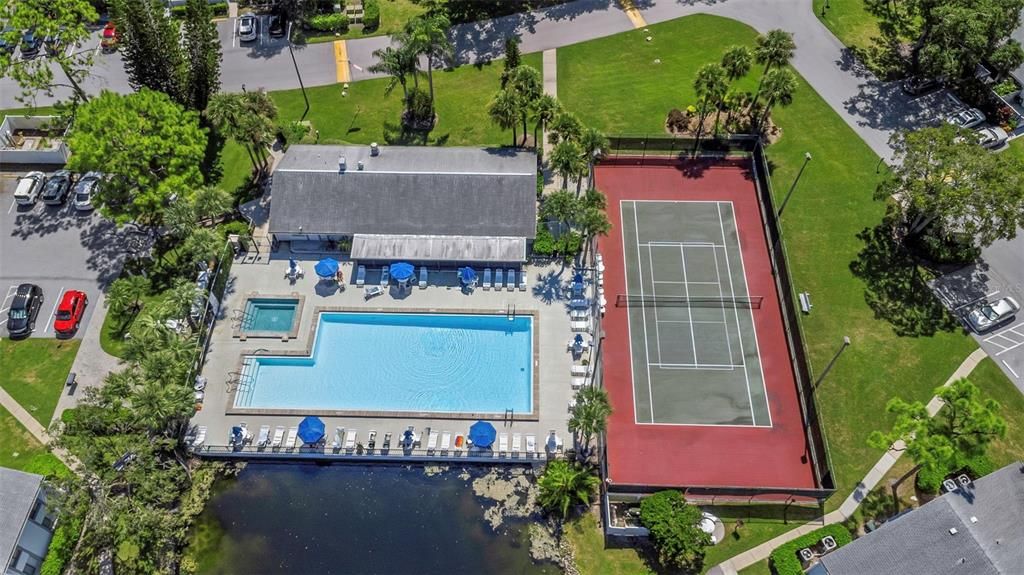 待售: $164,000 (2 贝兹, 2 浴室, 979 平方英尺)