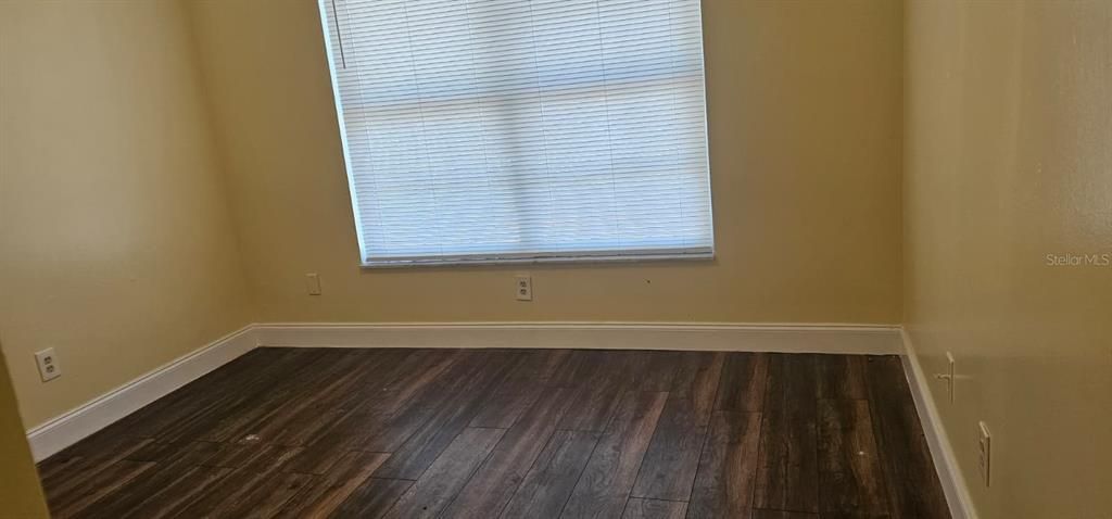 Active With Contract: $1,575 (2 beds, 2 baths, 864 Square Feet)