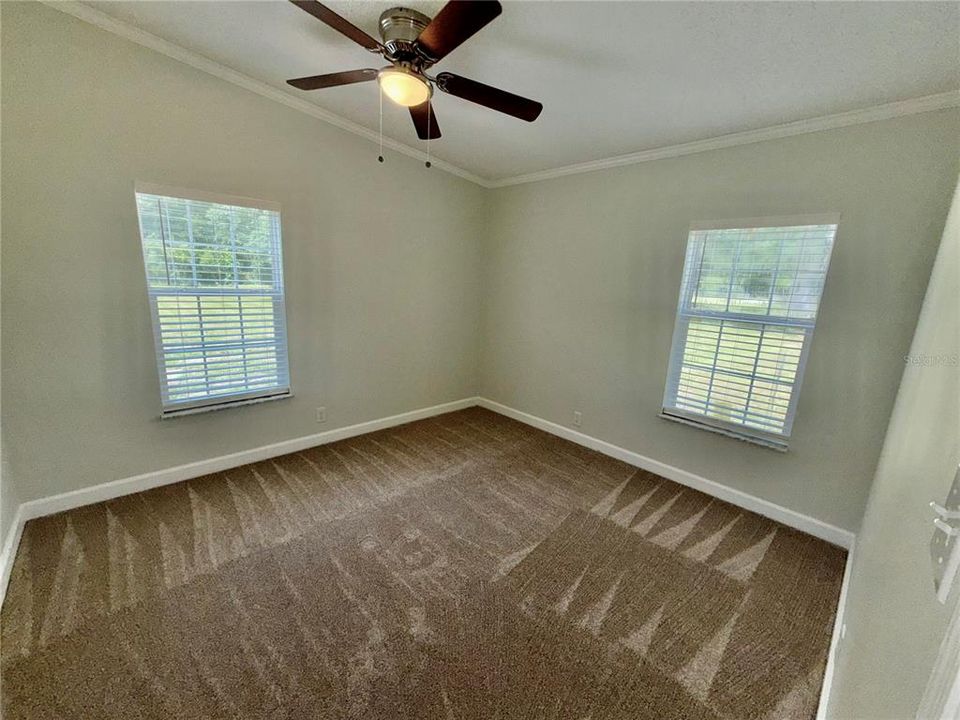 待售: $354,000 (3 贝兹, 2 浴室, 2346 平方英尺)