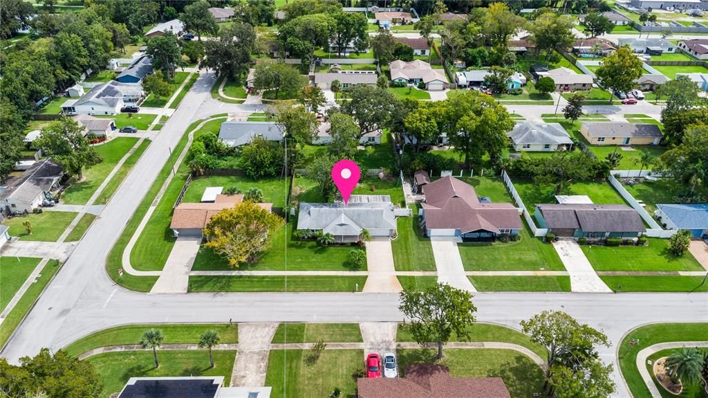 Activo con contrato: $239,900 (2 camas, 2 baños, 988 Pies cuadrados)