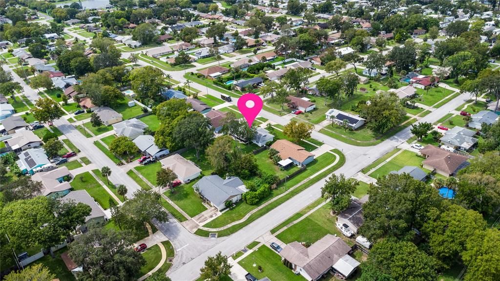 Activo con contrato: $239,900 (2 camas, 2 baños, 988 Pies cuadrados)