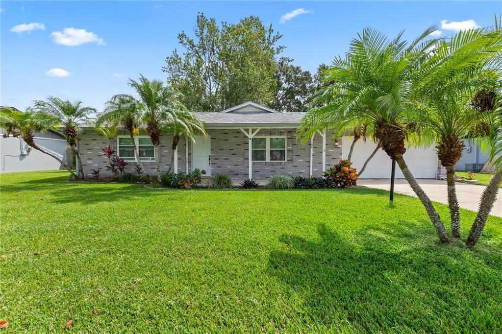 Activo con contrato: $239,900 (2 camas, 2 baños, 988 Pies cuadrados)