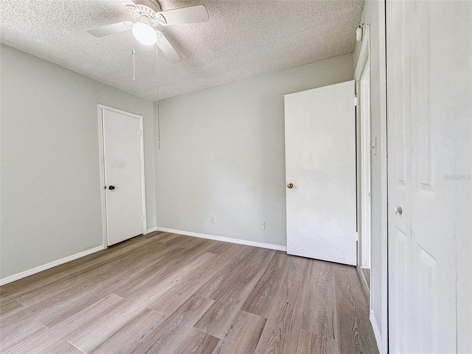 待售: $79,900 (1 贝兹, 1 浴室, 590 平方英尺)