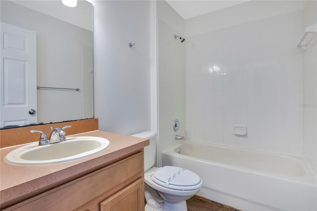 For Sale: $334,900 (4 beds, 2 baths, 1654 Square Feet)