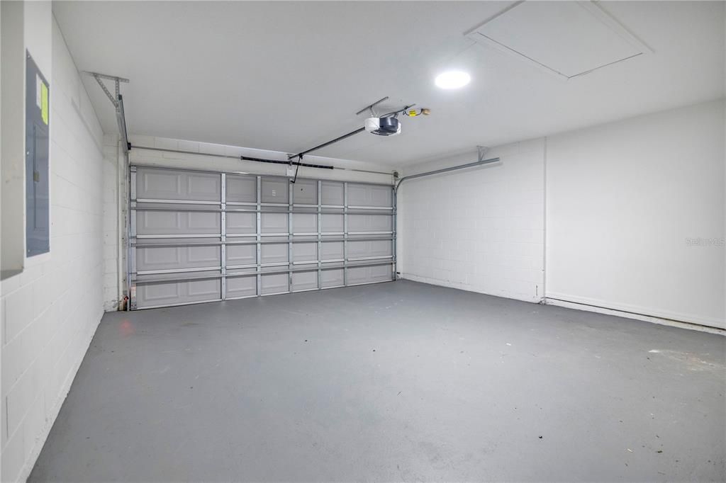 For Sale: $334,900 (4 beds, 2 baths, 1654 Square Feet)