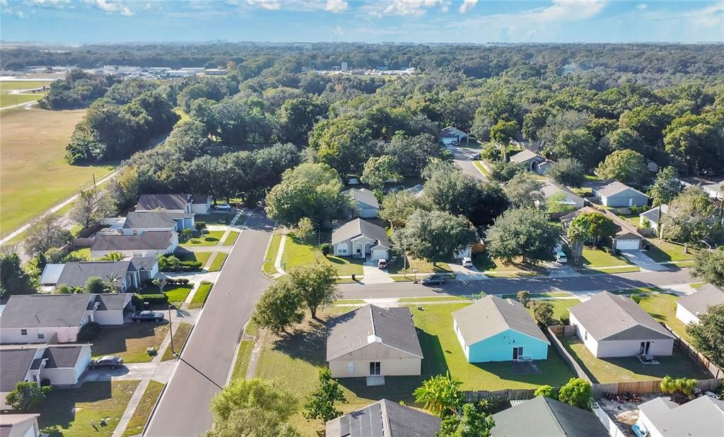 For Sale: $299,900 (3 beds, 2 baths, 1457 Square Feet)