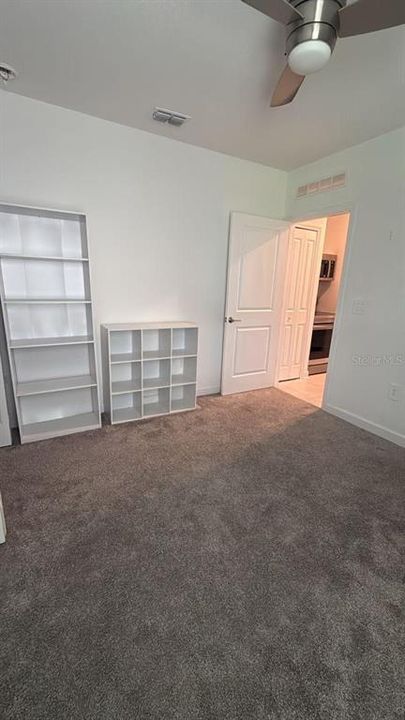 For Rent: $1,400 (1 beds, 1 baths, 650 Square Feet)