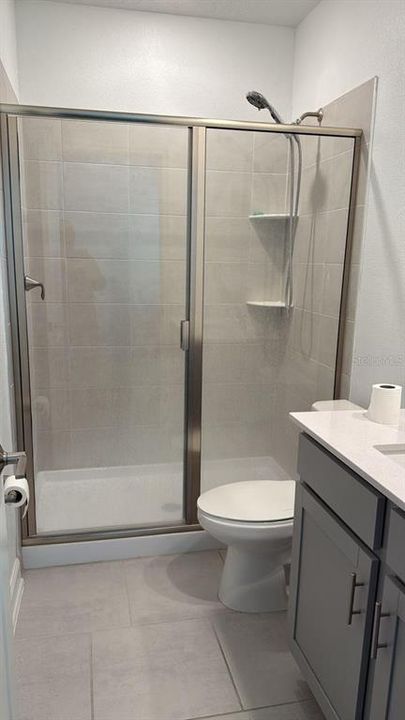 For Rent: $1,400 (1 beds, 1 baths, 650 Square Feet)