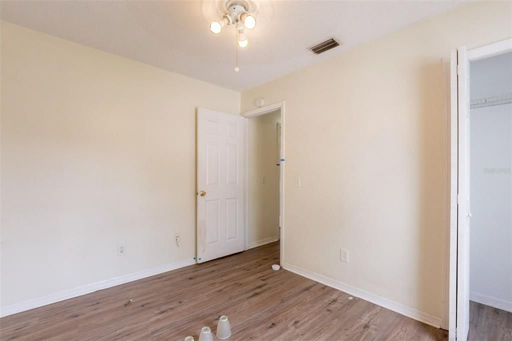 Active With Contract: $289,900 (3 beds, 2 baths, 1904 Square Feet)