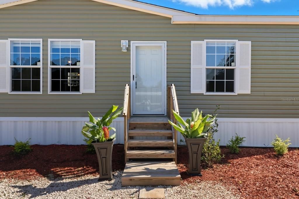 En Venta: $255,000 (3 camas, 2 baños, 1387 Pies cuadrados)