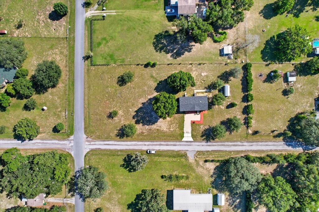 En Venta: $255,000 (3 camas, 2 baños, 1387 Pies cuadrados)