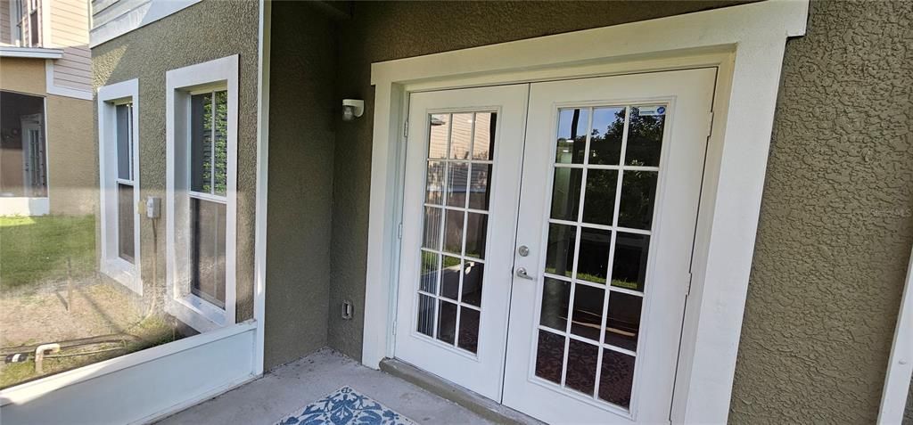 Под контрактом: $2,100 (3 спален, 2 ванн, 1822 Квадратных фут)