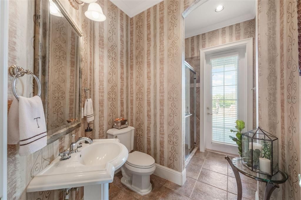 For Sale: $2,499,000 (4 beds, 5 baths, 4810 Square Feet)