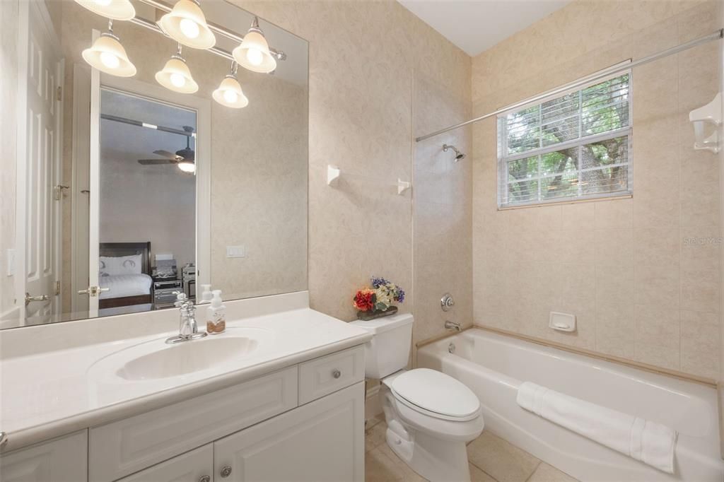 For Sale: $2,499,000 (4 beds, 5 baths, 4810 Square Feet)