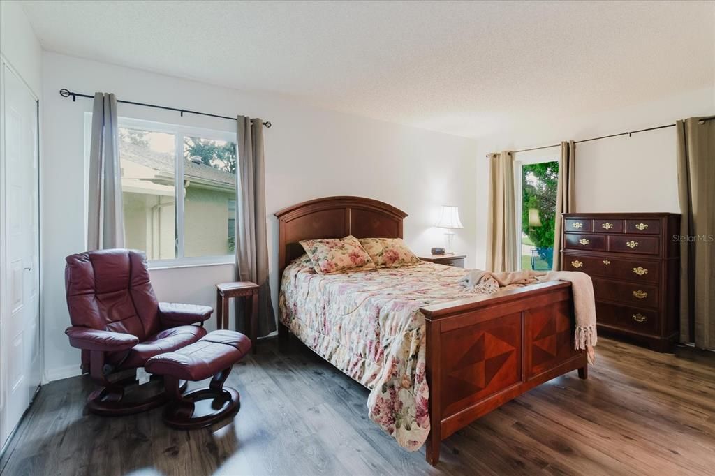 Activo con contrato: $117,000 (1 camas, 1 baños, 800 Pies cuadrados)