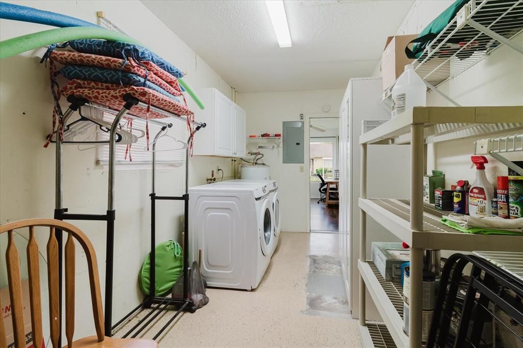 Activo con contrato: $117,000 (1 camas, 1 baños, 800 Pies cuadrados)