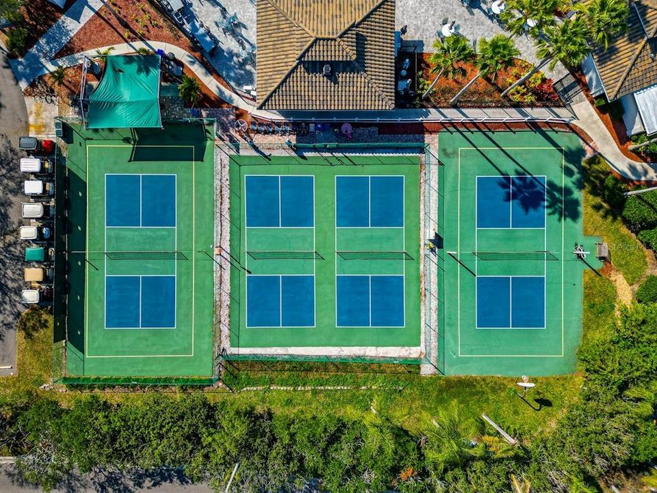 Activo con contrato: $117,000 (1 camas, 1 baños, 800 Pies cuadrados)