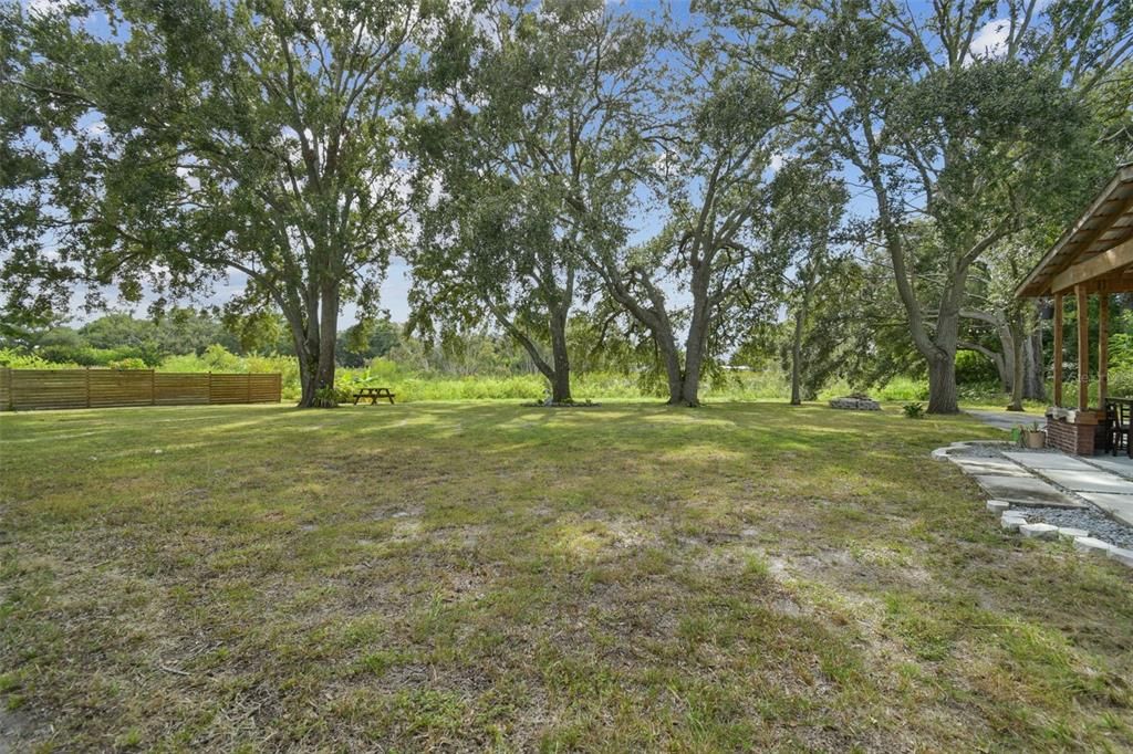 合同活跃: $525,000 (4 贝兹, 3 浴室, 2448 平方英尺)