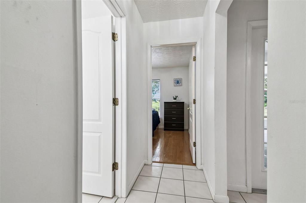 合同活跃: $525,000 (4 贝兹, 3 浴室, 2448 平方英尺)