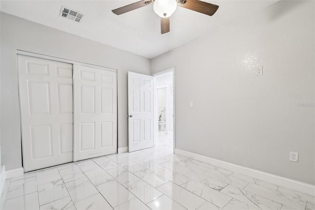 合同活跃: $525,000 (4 贝兹, 3 浴室, 2448 平方英尺)