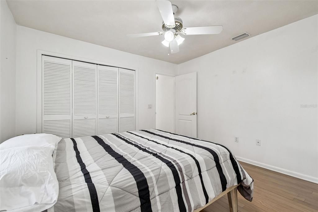 合同活跃: $525,000 (4 贝兹, 3 浴室, 2448 平方英尺)